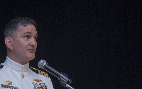 CWMA-61 Conducts Change of Command