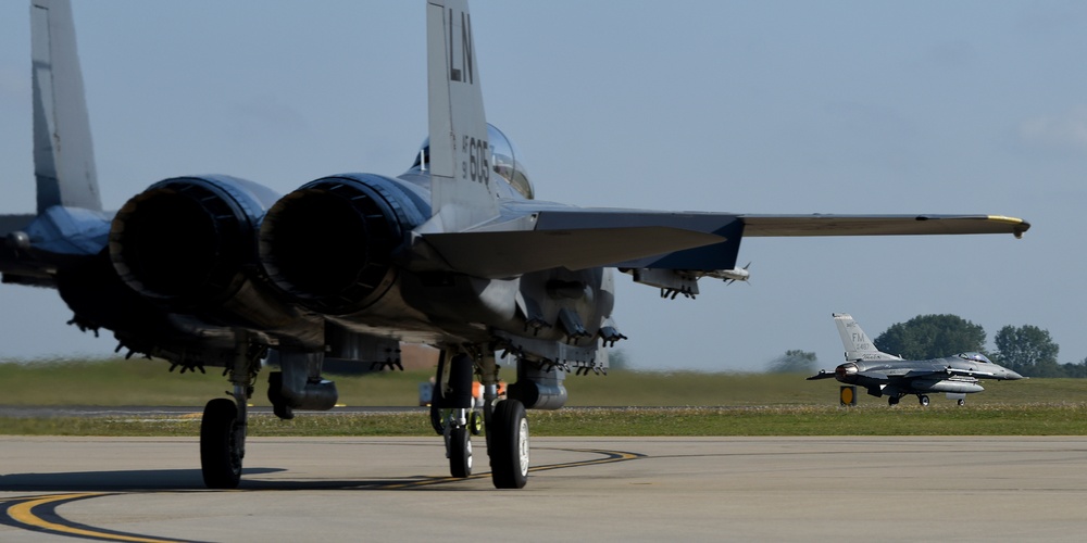 Air Force Reserve F-16's deploy to RAF Lakenheath for training