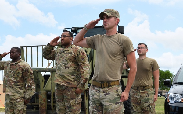 5th CCG moves AGE floodlights for refueling during Blue Flag 19-1