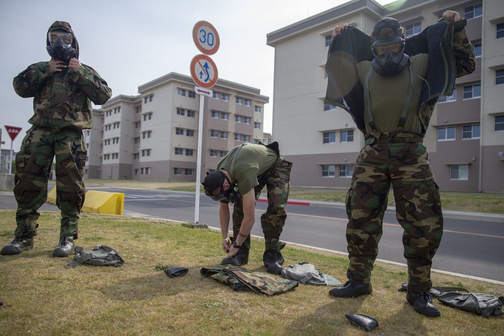 Identify, Report, Mark: Marines learn CBRN techniques