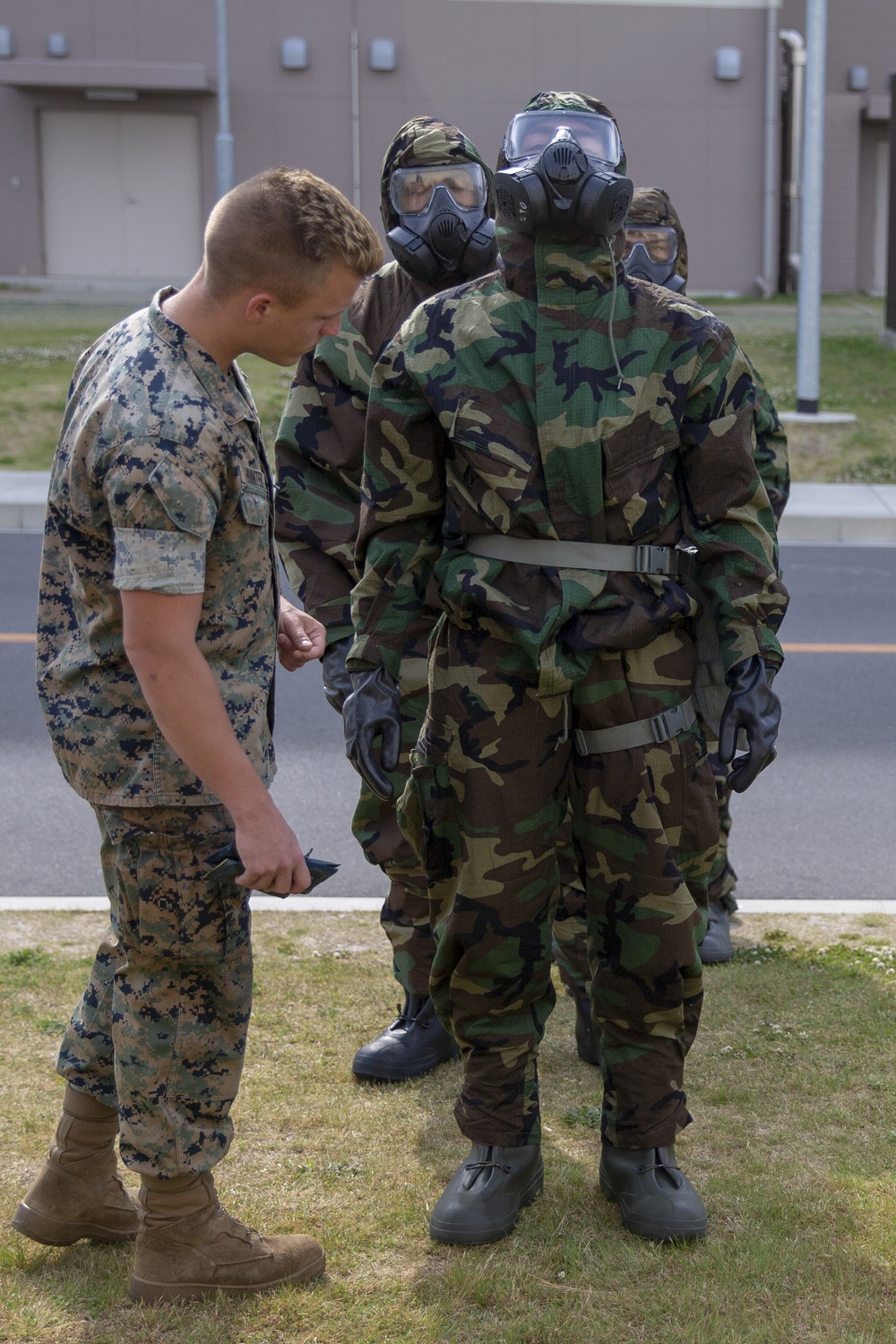 Identify, Report, Mark: Marines learn CBRN techniques