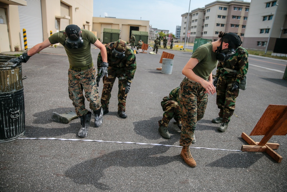 Identify, Report, Mark: Marines learn CBRN techniques