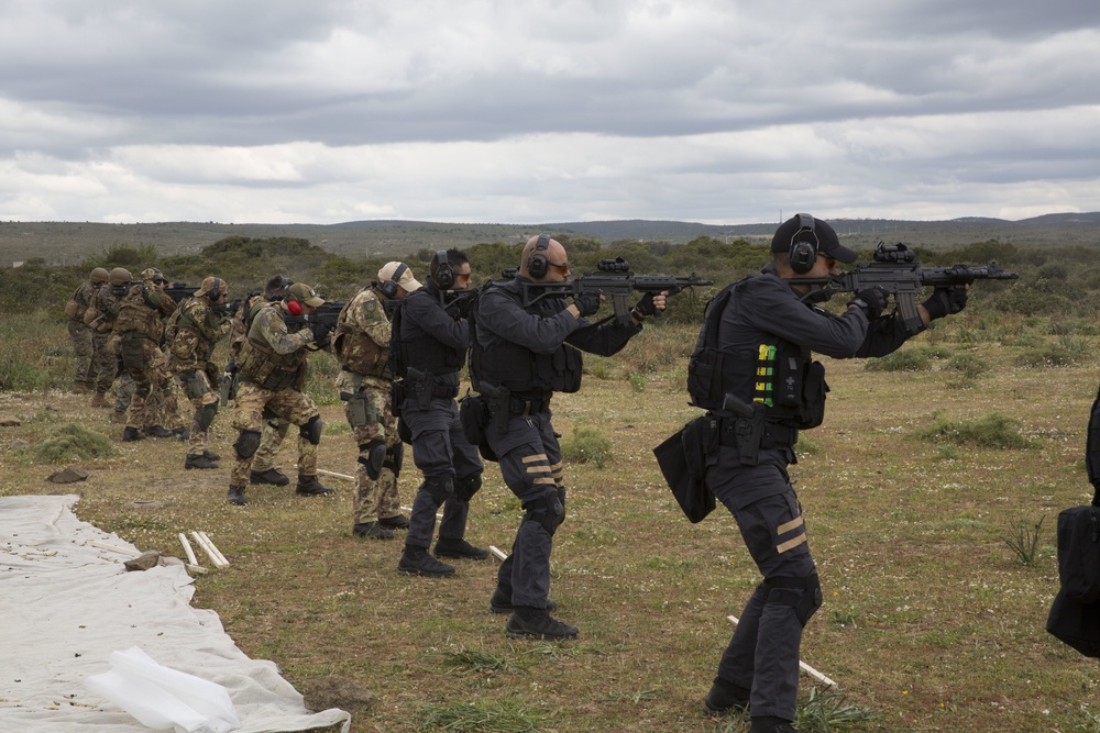 SPMAGTF 19.2 Trains with Italians in Joint Stars