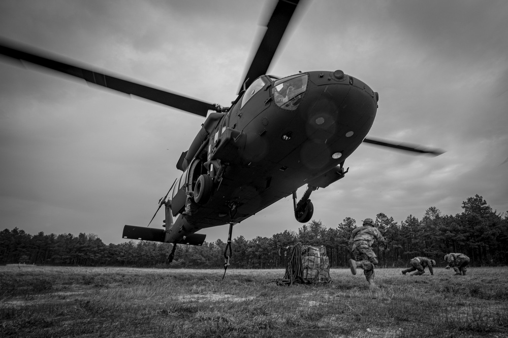 250th Brigade Support Battalion sling load training