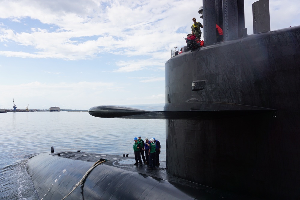 USS Rhode Island (Blue) Returns to Homeport Following DASO