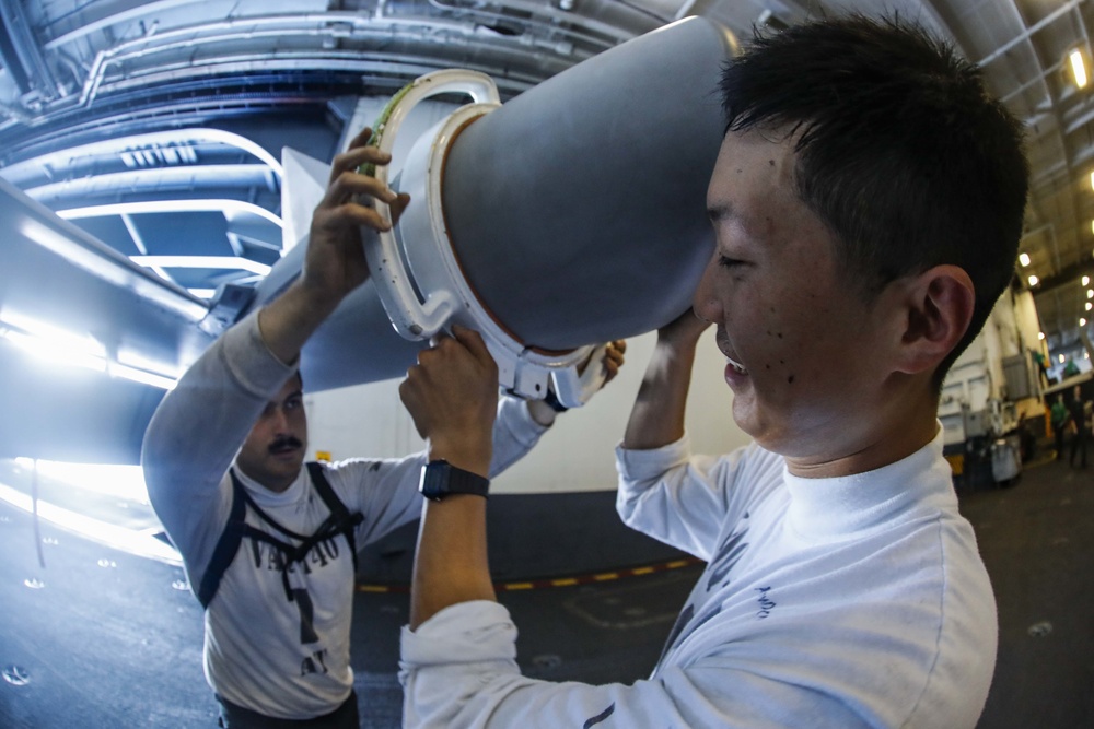 Maintenance on Abraham Lincoln