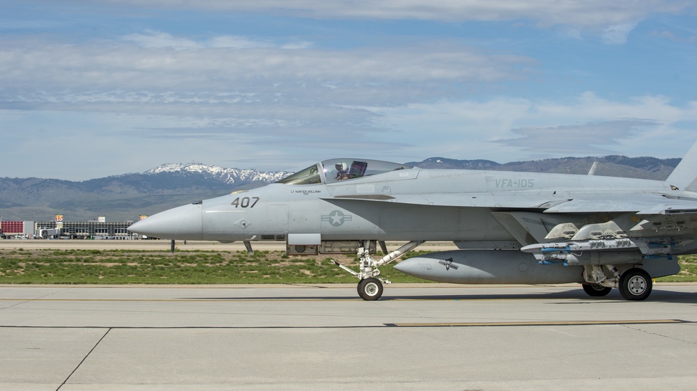 Navy Super Hornets Take Flight with Idaho Air National Guard A-10s