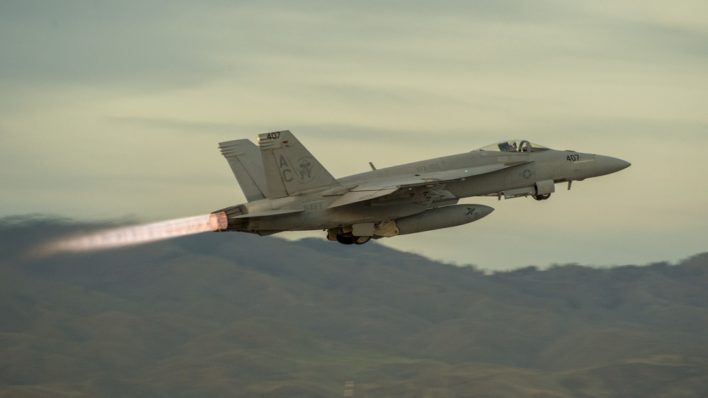 Navy Super Hornets Take Flight with Idaho Air National Guard A-10s