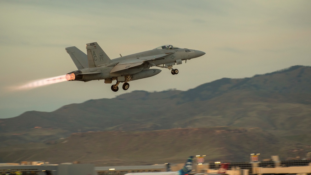 Navy Super Hornets Take Flight with Idaho Air National Guard A-10s