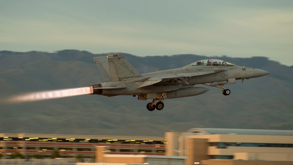 Navy Super Hornets Take Flight with Idaho Air National Guard A-10s