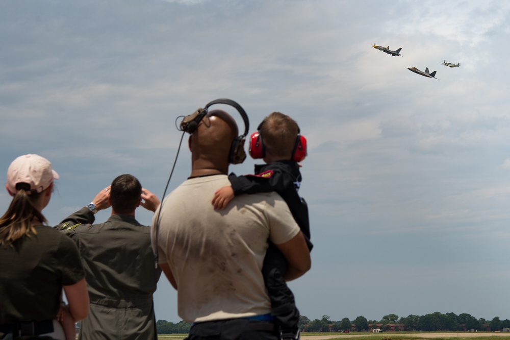F-16 Viper Demo Team Heritage Flight certification 