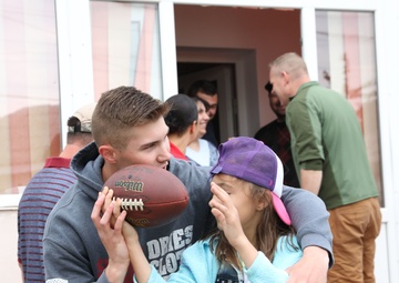 U.S. service members visit Romanian orphanage