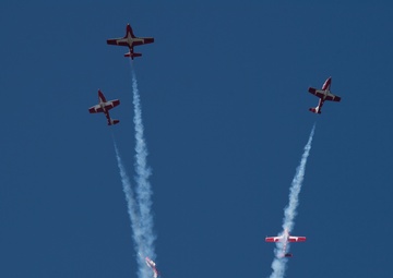 Barksdale AFB hosts Defenders of Liberty Air &amp; Space Show