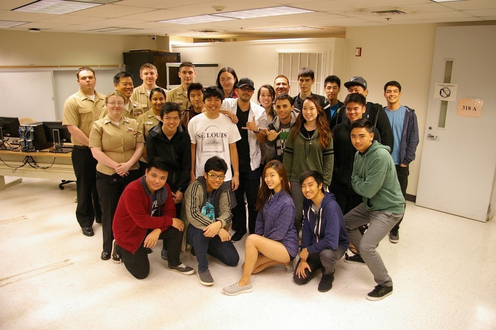 SPAWAR Reserve Sailors Assigned to the Defensive Cyber Operations Program Support Cybersecurity Competition to Boost University of Hawaii at Manoa, and Honolulu Community College Student Interest in STEM Careers