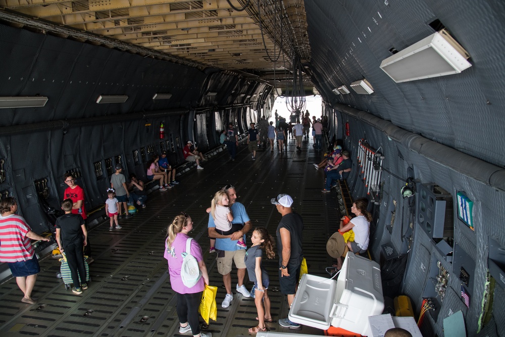 Barksdale AFB hosts Defenders of Liberty Air &amp; Space Show