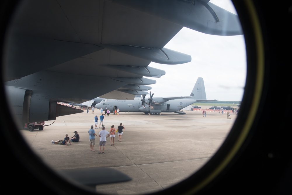 Barksdale AFB hosts Defenders of Liberty Air &amp; Space Show