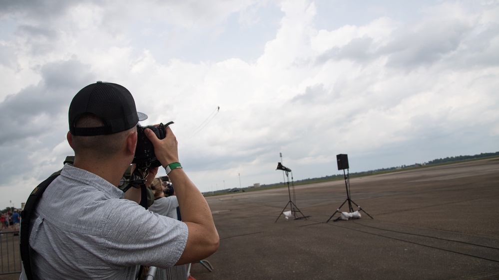 Barksdale AFB hosts Defenders of Liberty Air &amp; Space Show