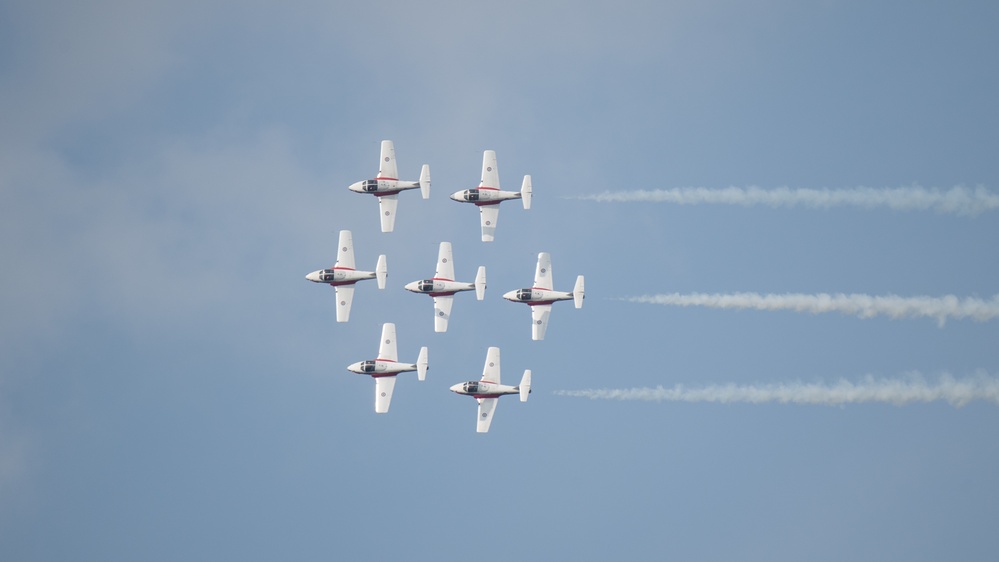 Barksdale AFB hosts Defenders of Liberty Air &amp; Space Show