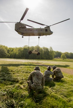 Ohio Army National Guard conducts sling load operations