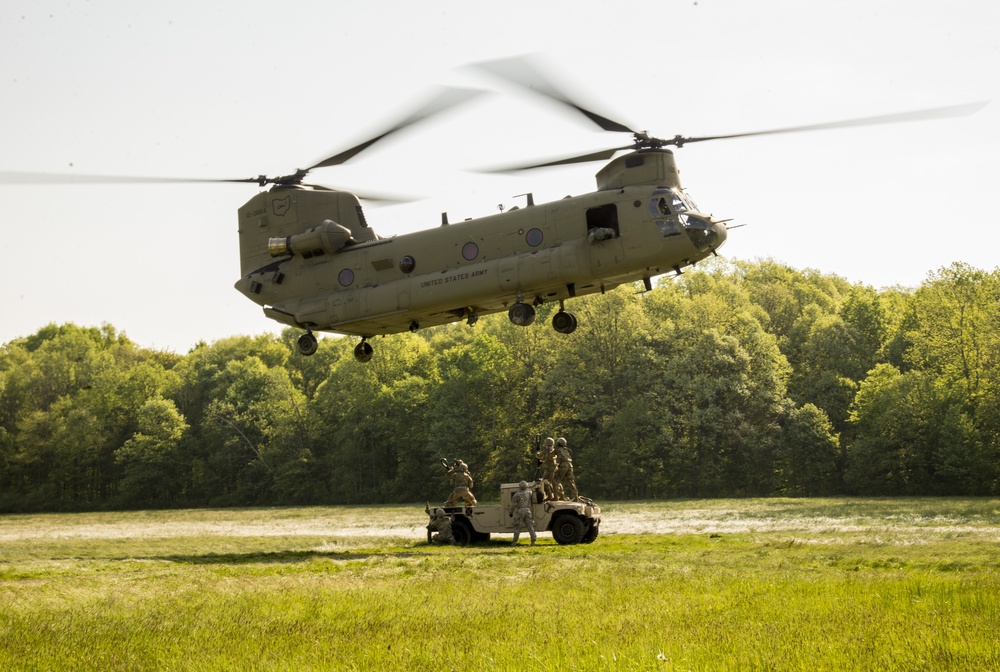 Ohio Army National Guard conducts sling load operations