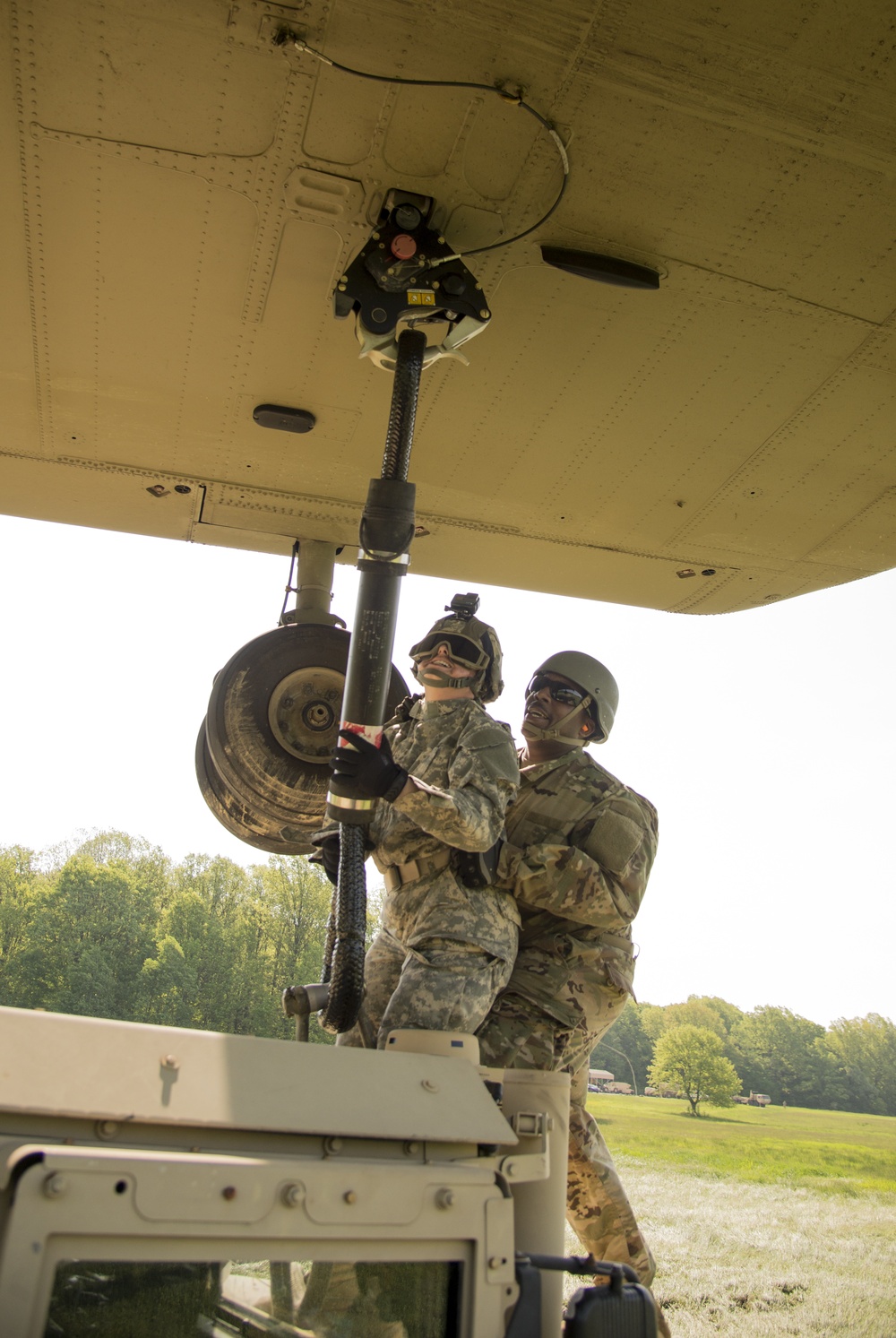 Ohio Army National Guard conducts sling load operations