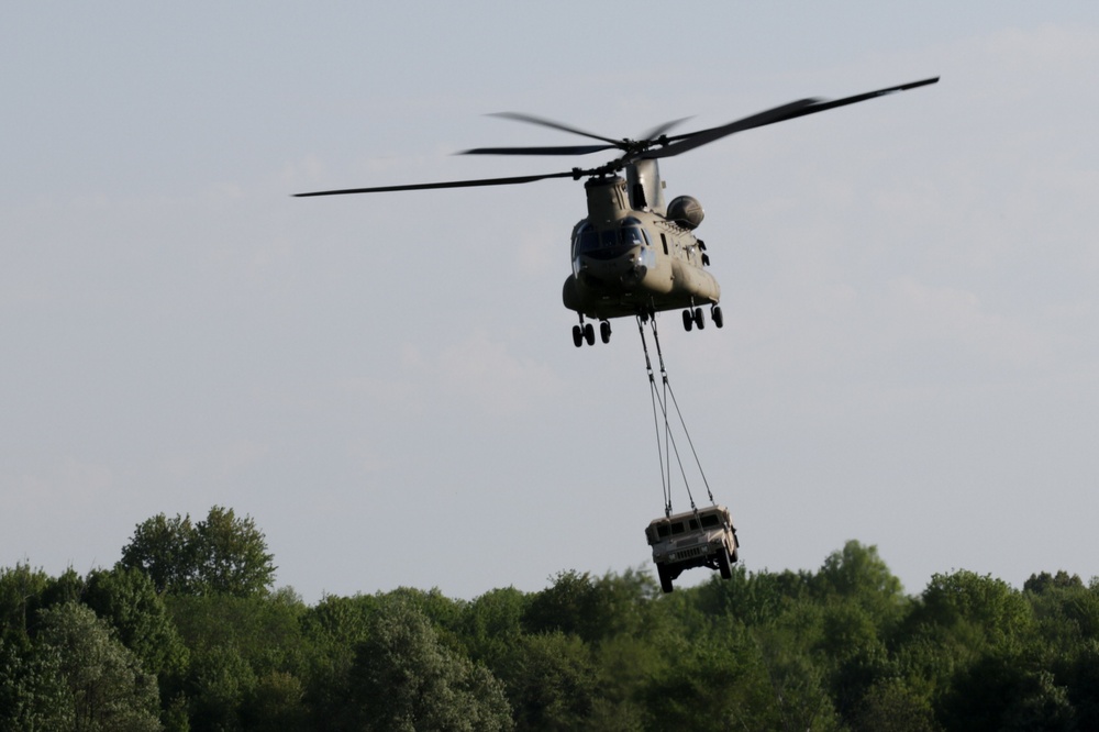 Ohio Army National Guard conducts sling load operations