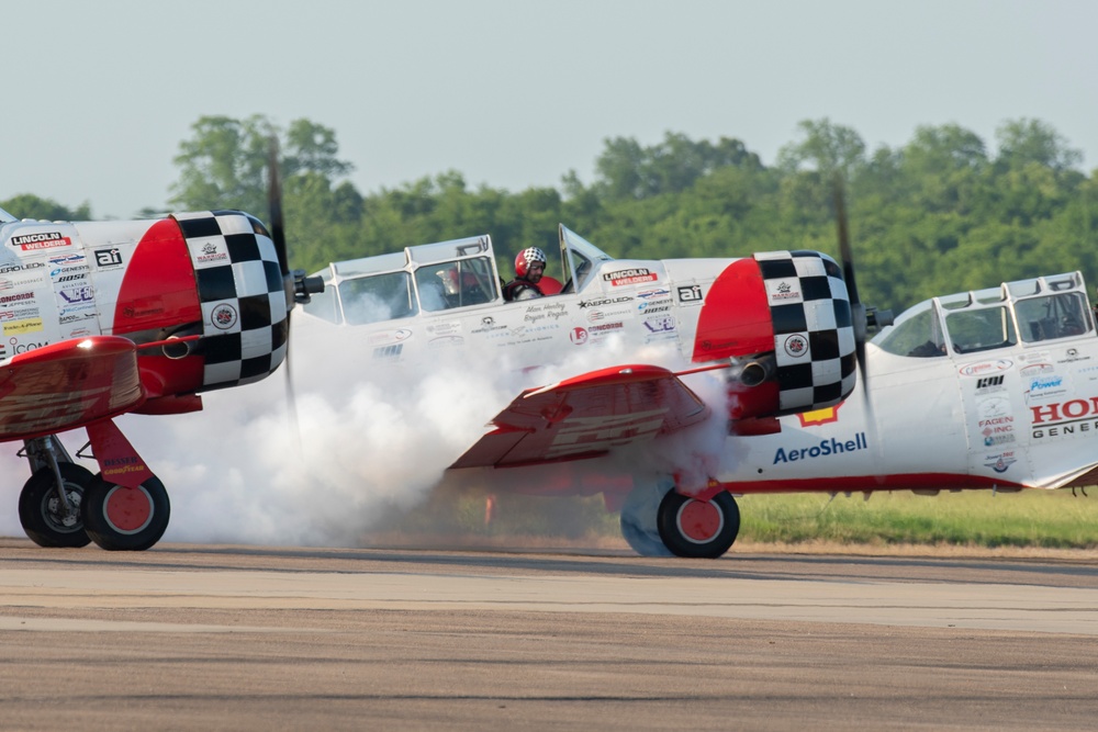 Barksdale AFB hosts Defenders of Liberty Air &amp; Space Show