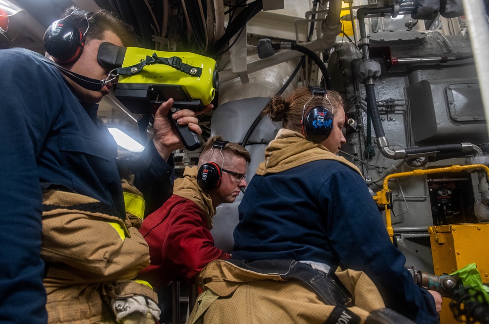 USS Harpers Ferry Conducts General Quarters Training Evolution