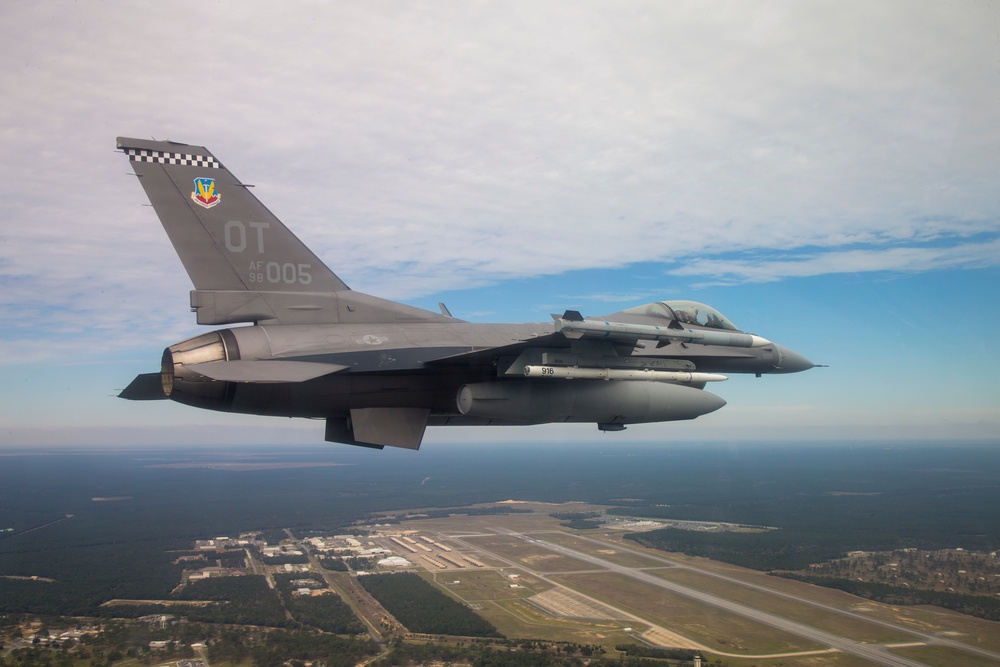 F-16 Fighting Falcon Lands at Eglin Air Force Base