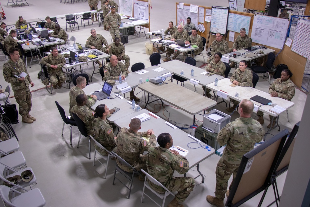 Exercise Maple Resolve Briefing for Maj. Gen. Cardwell