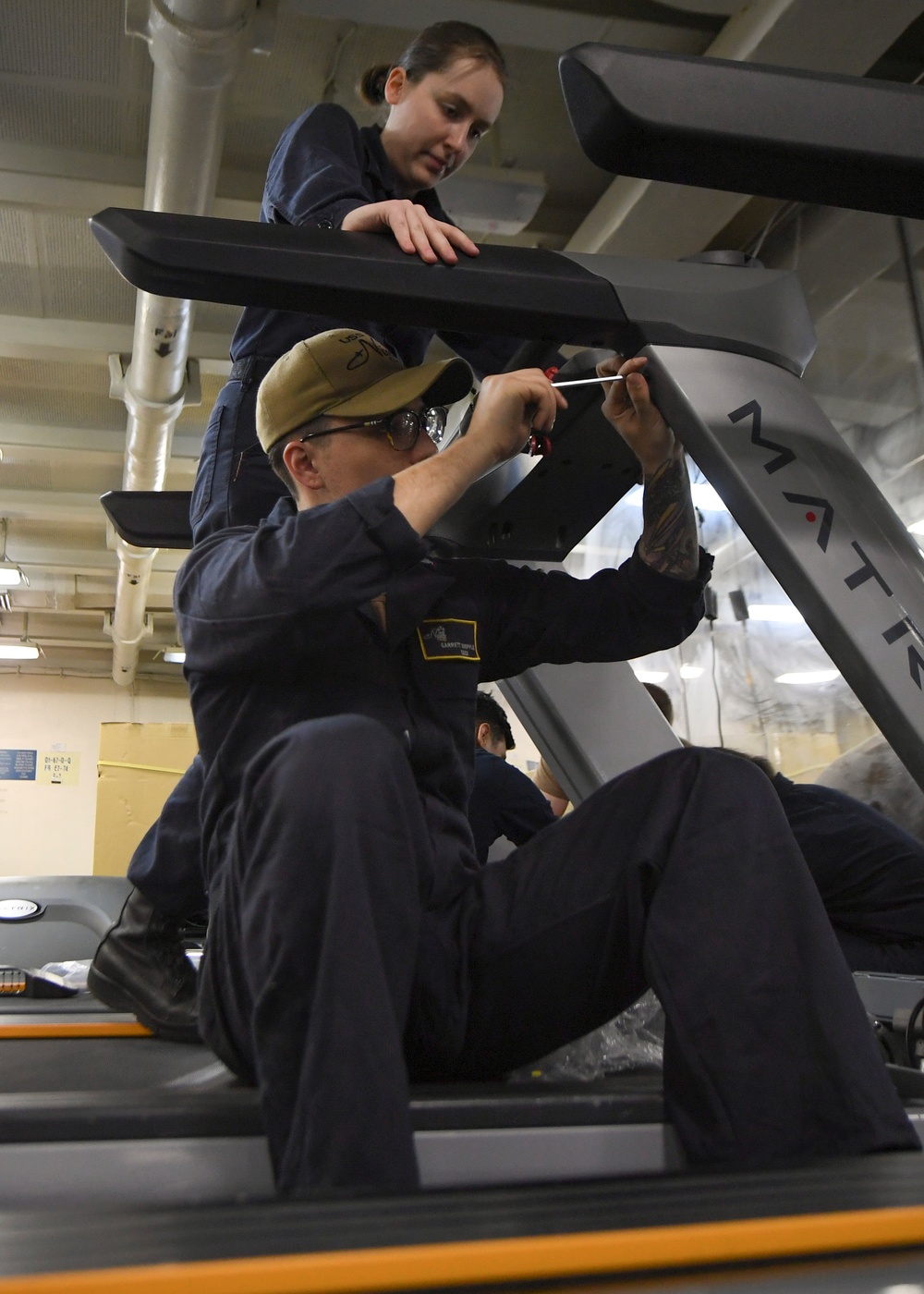Nimitz Sailors Assemble Treadmills
