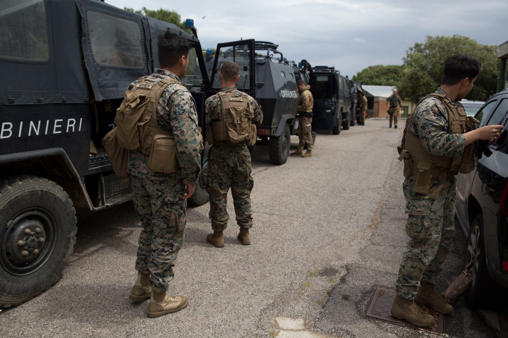 SPMAGTF-CR-AF 19.2 and Italian military conduct a cordon and search