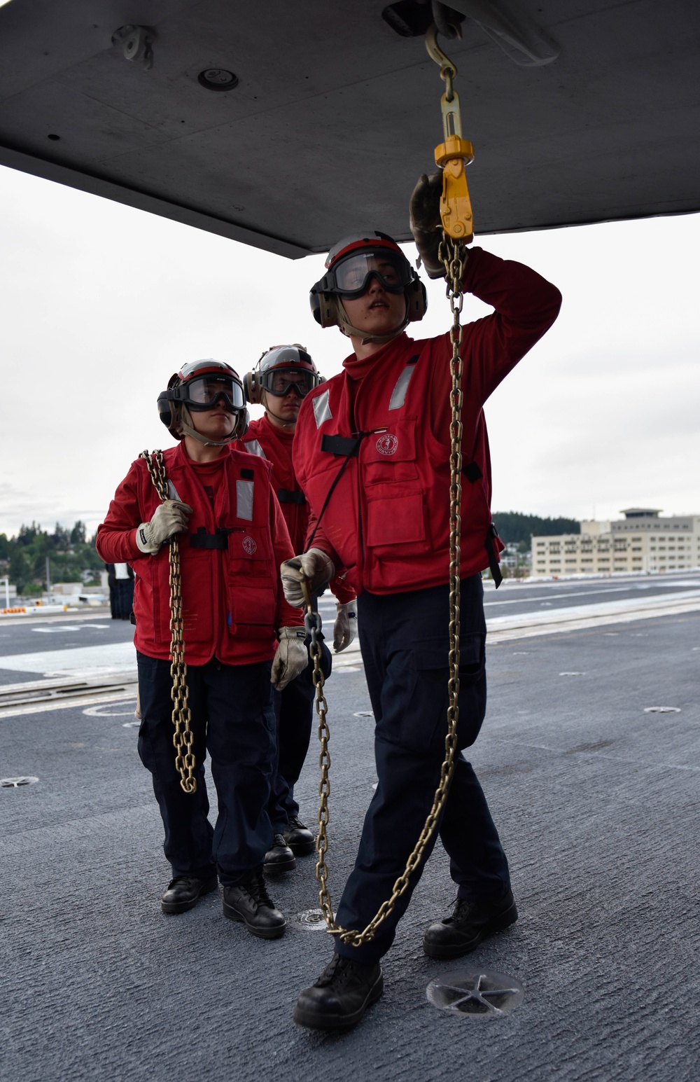 Nimitz Sailors Conduct Flight Deck Drills
