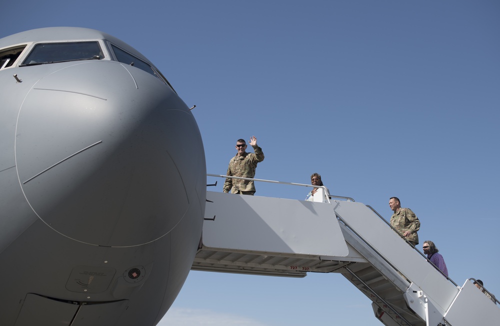 Travis Civic Leaders Tour McConnell AFB