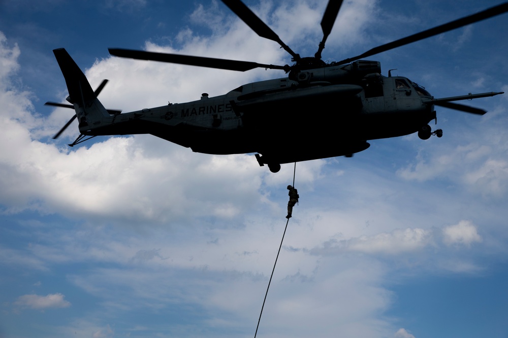 2nd ANGLICO conducts fast rope training during Burmese Chase with NATO allies