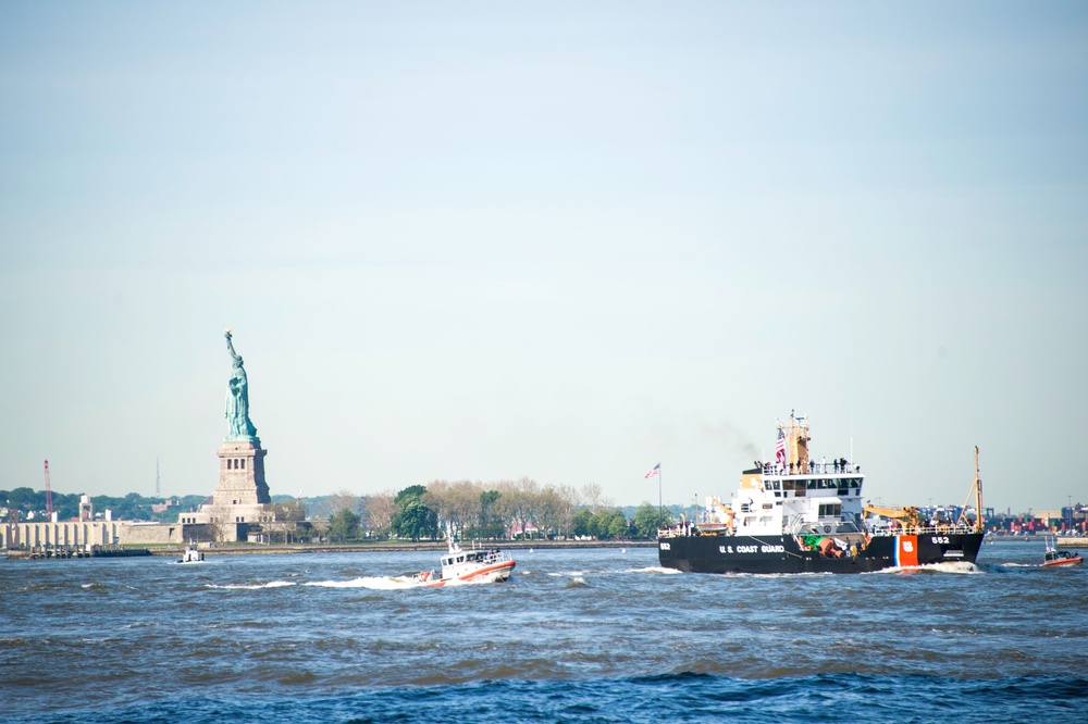 Fleet Week New York 2019 Parade of Ships