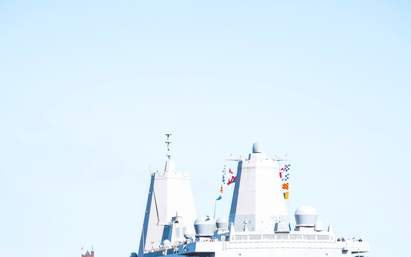 Fleet Week New York 2019 Parade of Ships