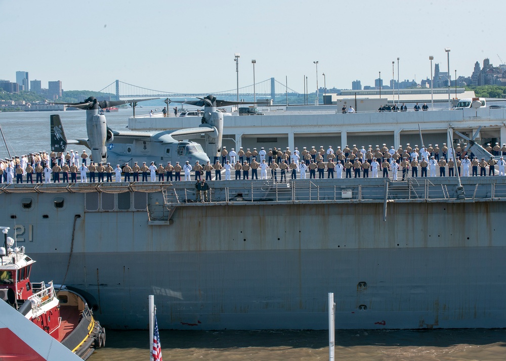 Fleet Week New York 2019 Parade of Ships