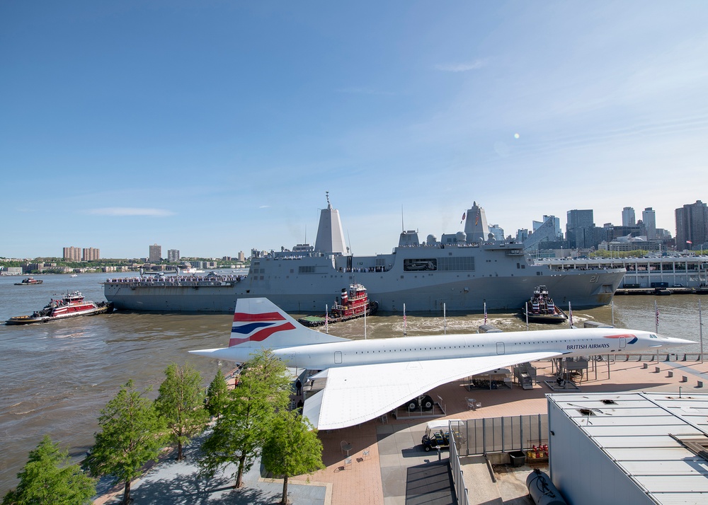 Fleet Week New York 2019 Parade of Ships