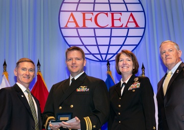 Innovative SPAWAR Leader and Dedicated Navy Officer Receives 2018 Copernicus Award