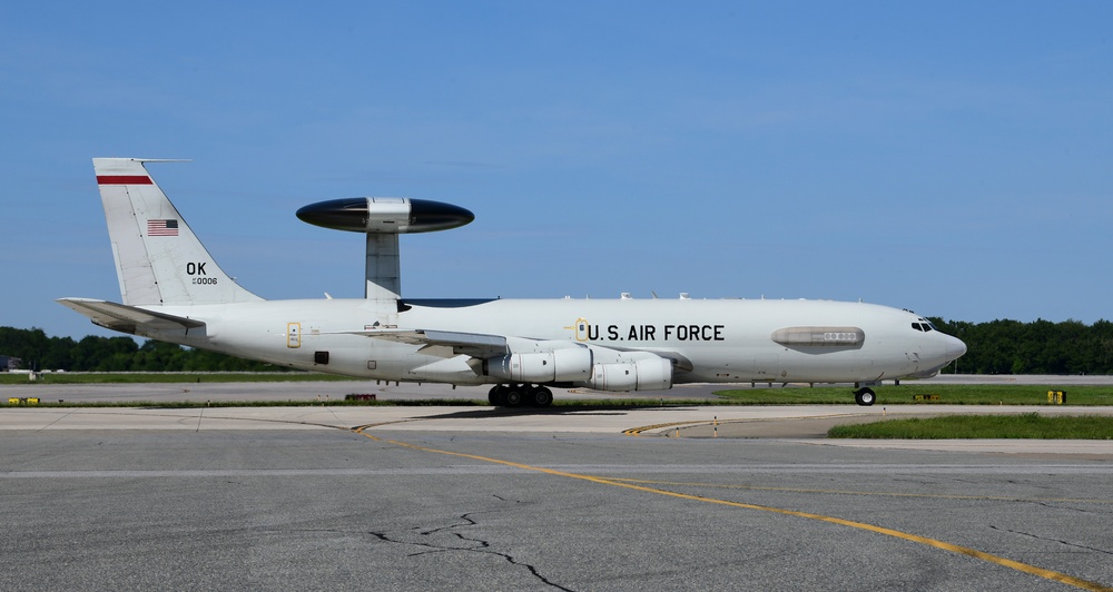 A day on the Dover AFB flight line