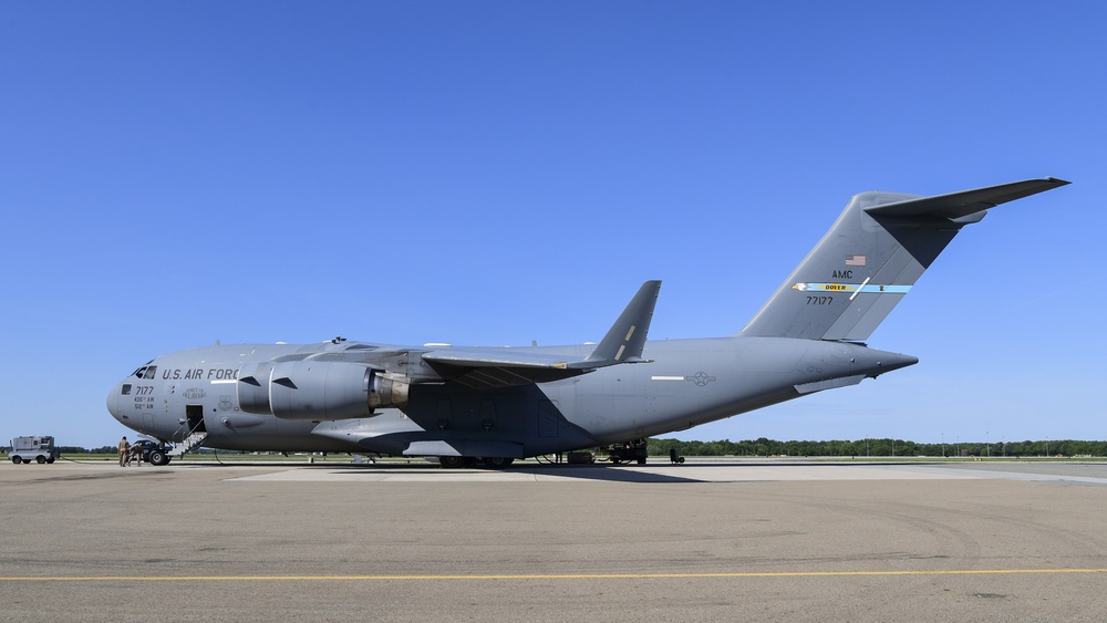 A day on the Dover AFB flight line