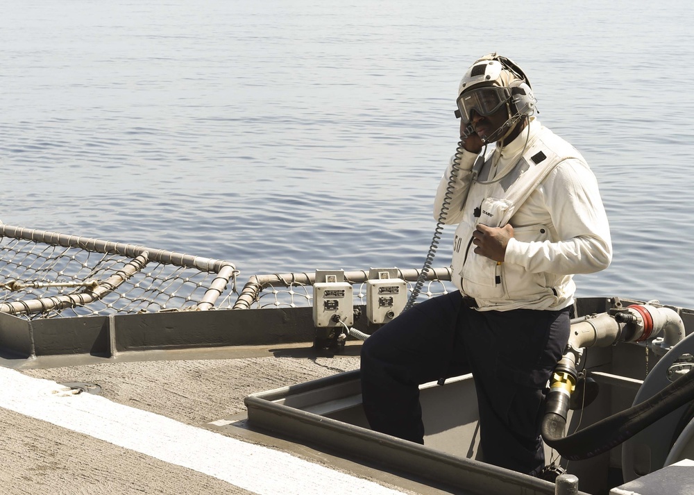 USS Antietam Conducts Flight Operations