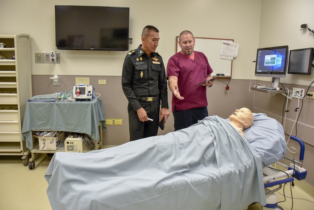 Tripler hosts Director General of the Armed Forces Research Institute of Medical Sciences, Royal Thai Army Medical Department