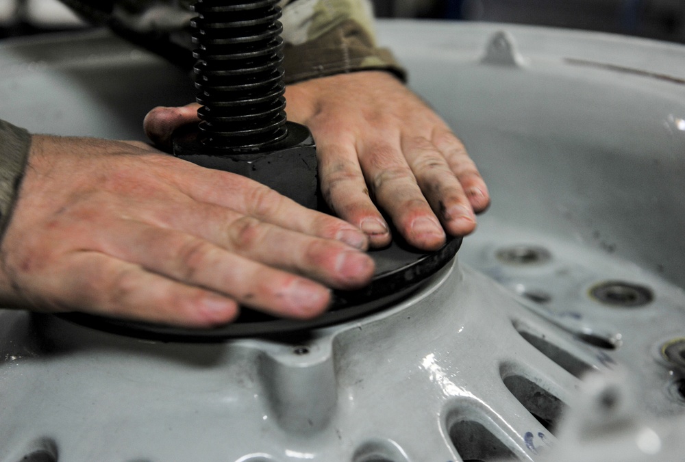 18th EMS Airmen take care of Kadena Aircraft's tires