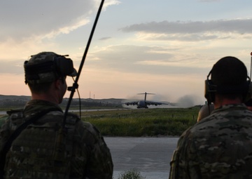 AMLO augments airfield operations for US Soldiers