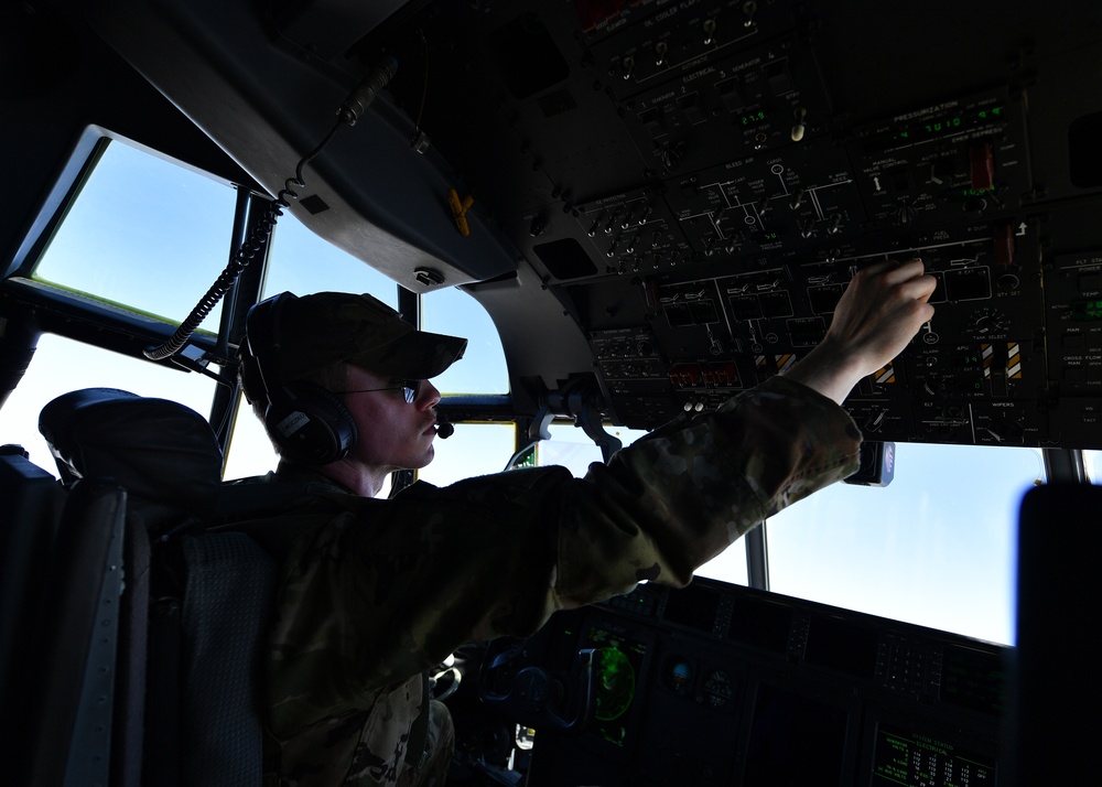 774th EAS conducts airlift operations