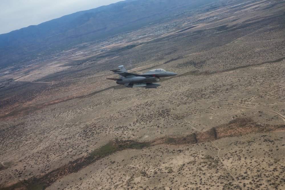 F-16 Landing at Holloman AFB, NM