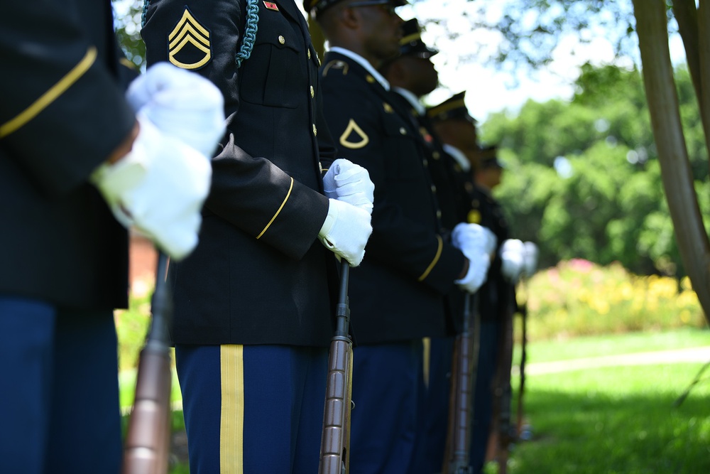 La. National Guard dedicates memorial to fallen Soldiers
