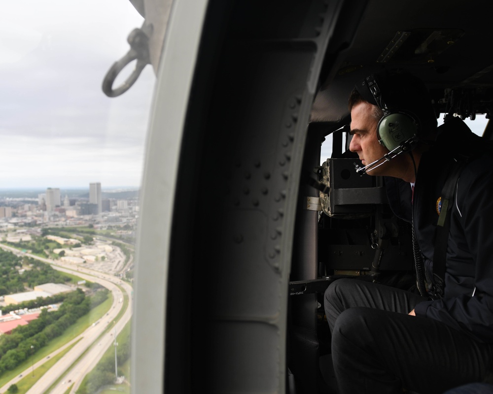 Okla. Gov., Tulsa Mayor assess flooding